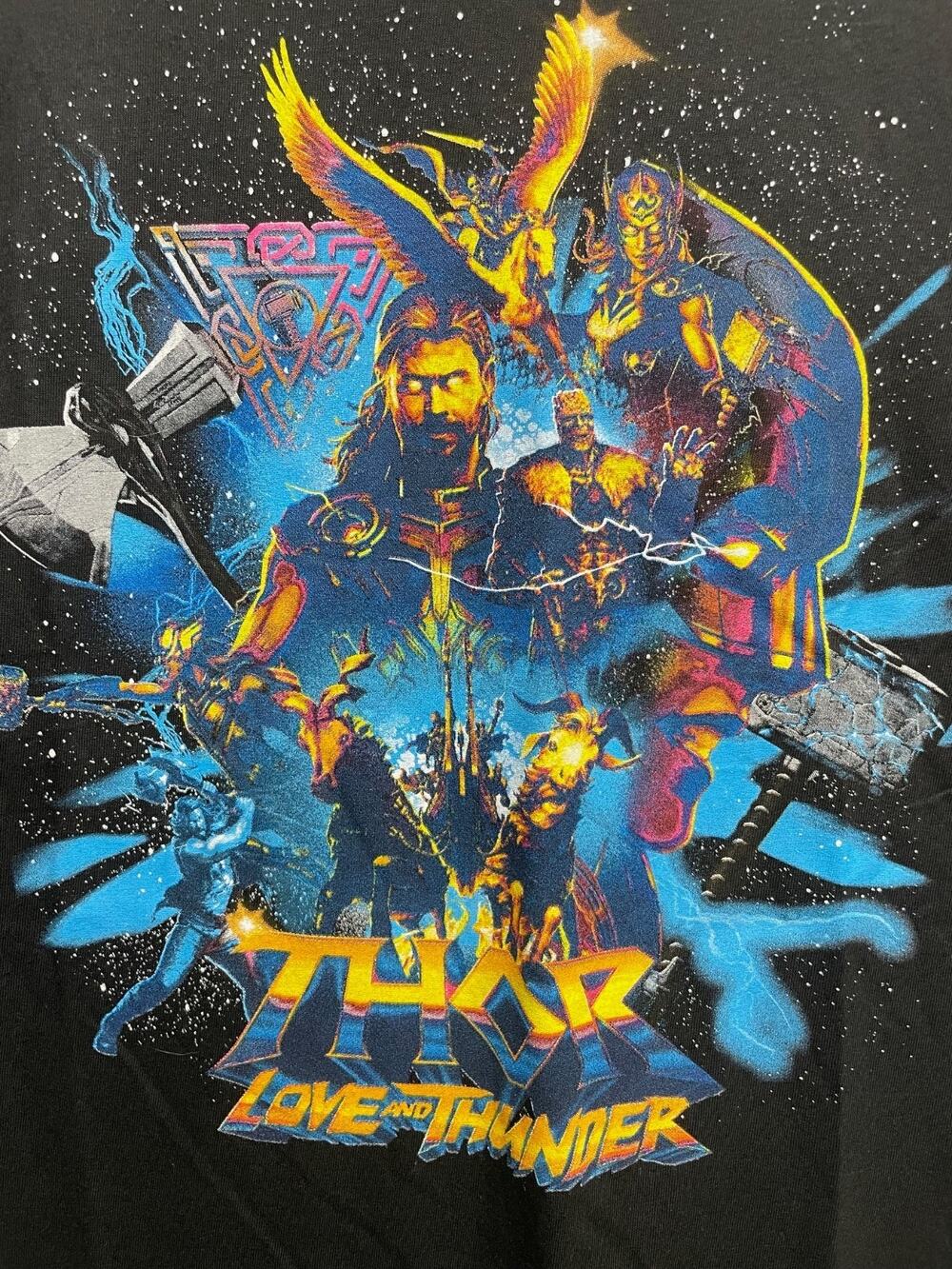 Thor Love And Thunder T Shirt Size Large Marvel New With Tags Graphic T
